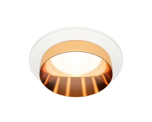 Точечный светильник Techno Spot XC6512024 Ambrella Точечный светильник Techno Spot XC6512024 Ambrella
