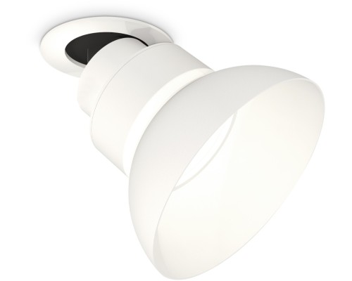 Спот TECHNO SPOT XM8101600 Ambrella Спот TECHNO SPOT XM8101600 Ambrella