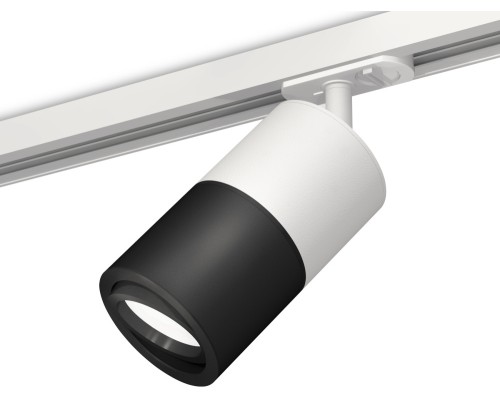 Трековый светильник TECHNO SPOT XT7402002 Ambrella Трековый светильник TECHNO SPOT XT7402002 Ambrella