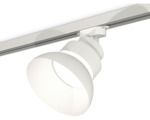 Трековый светильник TRACK SYSTEM XT8101200 Ambrella Трековый светильник TRACK SYSTEM XT8101200 Ambrella