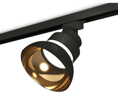 Трековый светильник TRACK SYSTEM XT8102201 Ambrella Трековый светильник TRACK SYSTEM XT8102201 Ambrella