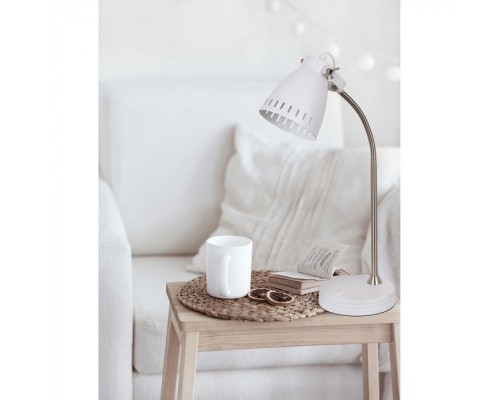Настольная лампа Luned A2214LT-1WH Arte Lamp Настольная лампа Luned A2214LT-1WH Arte Lamp