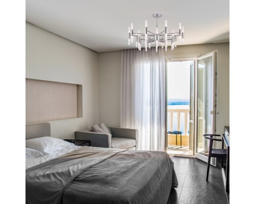 Потолочная люстра Bastone 346 хром Bogate's Потолочная люстра Bastone 346 хром Bogate's
