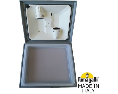 Уличный светильник Guizeppe 4P2.702.000.LYF1R Fumagalli