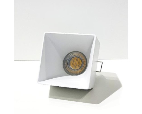 Точечный светильник DL 3024 DL 3024 white Italline Точечный светильник DL 3024 DL 3024 white Italline
