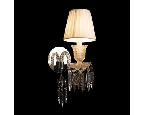 Бра Zenith 10210/1W White Loft It Бра Zenith 10210/1W White Loft It