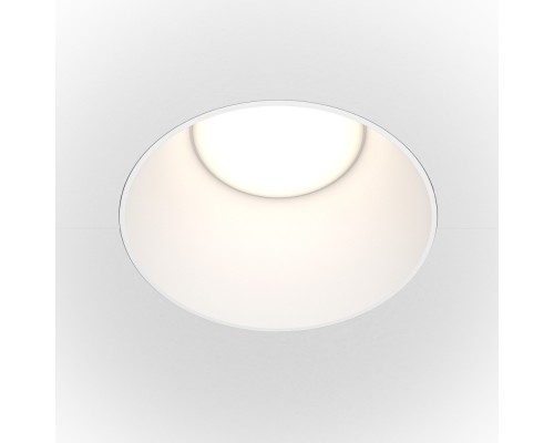 Точечный светильник Share DL051-01-GU10-RD-W Maytoni Точечный светильник Share DL051-01-GU10-RD-W Maytoni