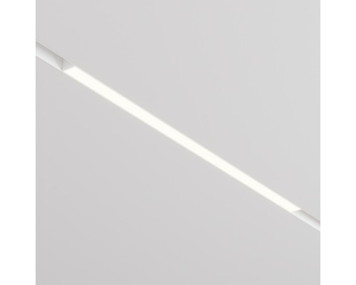 Трековый светильник Basis TR030-4-24W3K-WW-DS-W Maytoni Трековый светильник Basis TR030-4-24W3K-WW-DS-W Maytoni