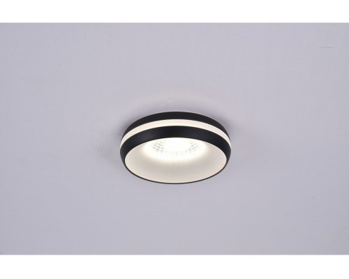 Точечный светильник Genova OML-102819-01 Omnilux Точечный светильник Genova OML-102819-01 Omnilux