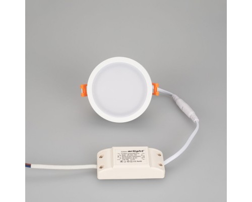 Светодиодная панель LTD-95SOL-10W White 017991 Arlight