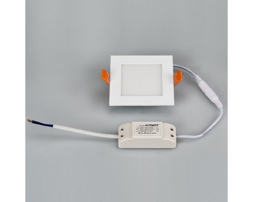 Светильник DL-93x93M-5W White 020120 Arlight Светильник DL-93x93M-5W White 020120 Arlight