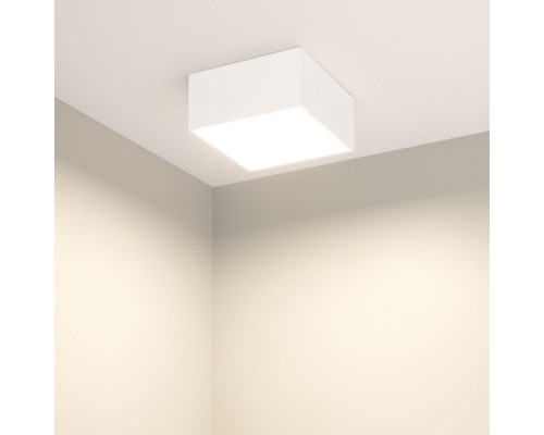 Светильник SP-QUADRO-S120x120-12W Warm3000 (WH, 120 deg, 230V) 029472(1) Arlight