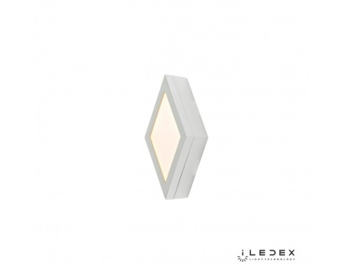 Настенно-потолочный светильник Creator X068204 4W 3000K WH iLedex