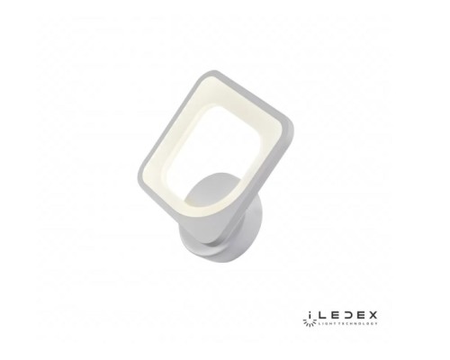 Настенный светильник Pluto 5228/1-WH iLedex