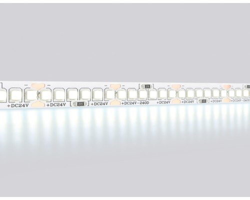 Светодиодная лента Illumination GS3503 Ambrella