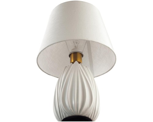Интерьерная настольная лампа Sona 8121/1T Lumion