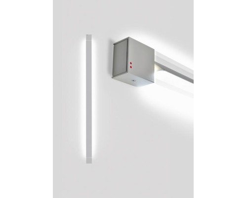 Настенный светильник Pivot F39 F39G2375 Fabbian