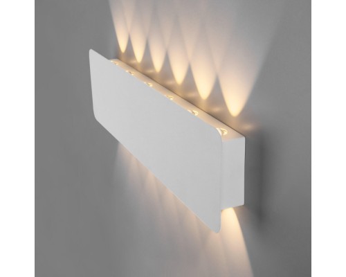 Настенный светильник Angle 40139/1 LED Elektrostandard