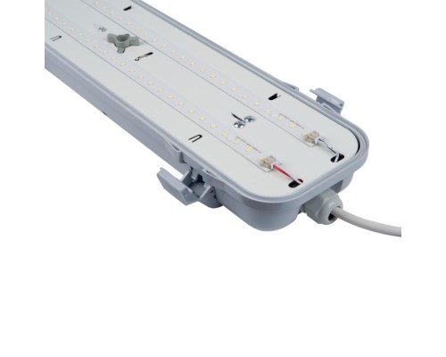 Промышленный потолочный светильник  ULY-K70N 60W/4000K/L126 IP65 WHITE Uniel