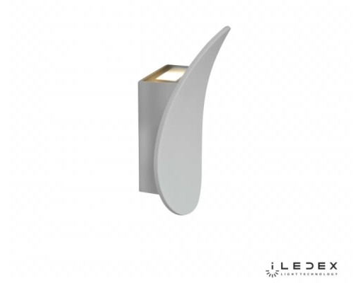 Настенный светильник Delta ZD8079-6W WH iLedex