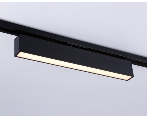 Трековый светильник Track System GL6775 Ambrella