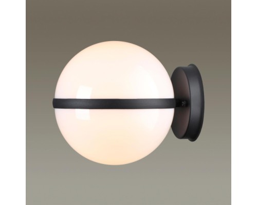 Настенный светильник уличный Lomeo 4832/1W Odeon Light
