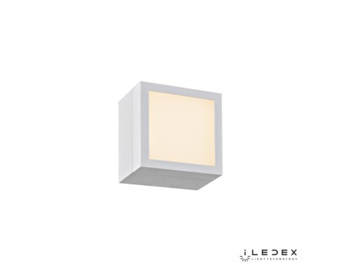 Настенно-потолочный светильник Creator X068104 WH-3000K iLedex