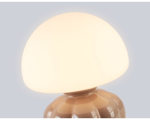 Интерьерная настольная лампа High Light LH53247 Ambrella