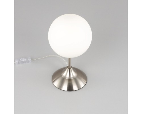 Интерьерная настольная лампа Томми CL102814 Citilux