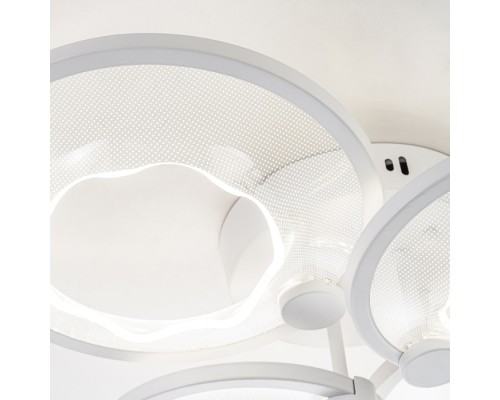Потолочная люстра Quasar 10261/4LED Escada